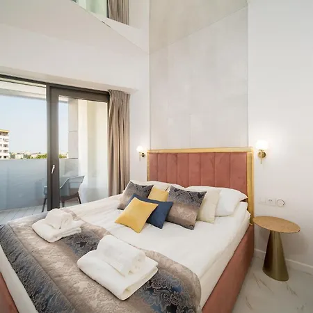 Daire Ans Hanza Tower With Private Jacuzzi - Swimming Pool, Sauna, Jacuzzi, Viewing Terrace