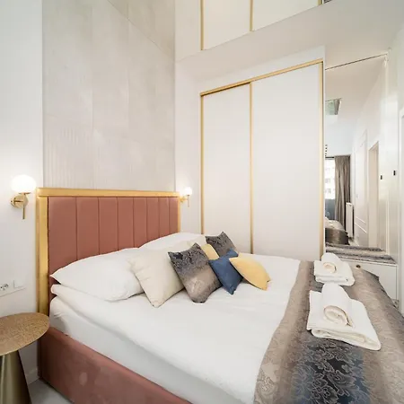 Daire Ans Hanza Tower With Private Jacuzzi - Swimming Pool, Sauna, Jacuzzi, Viewing Terrace