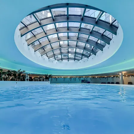 Ans Hanza Tower With Private Jacuzzi - Swimming Pool, Sauna, Jacuzzi, Viewing Terrace