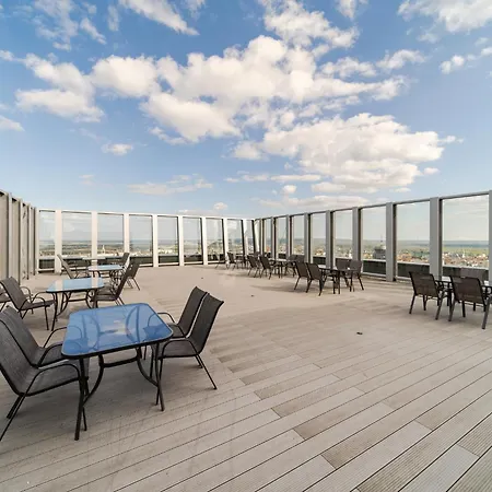 Daire Ans Hanza Tower With Private Jacuzzi - Swimming Pool, Sauna, Jacuzzi, Viewing Terrace
