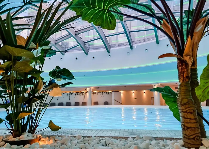 Ans Hanza Tower With Private Jacuzzi - Swimming Pool, Sauna, Jacuzzi, Viewing Terrace