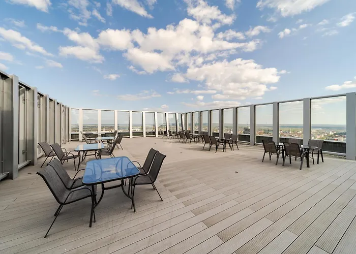 Daire Ans Hanza Tower With Private Jacuzzi - Swimming Pool, Sauna, Jacuzzi, Viewing Terrace